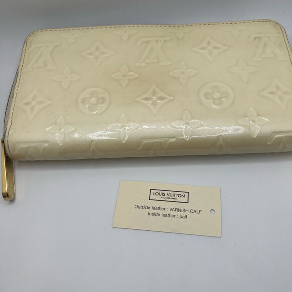 Louis Vuitton Cream Vernis zippy Wallet - Picture 3 of 12